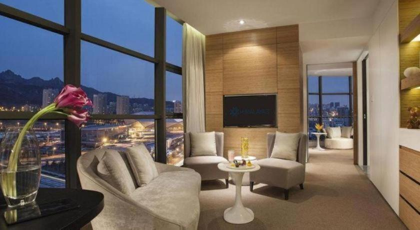 Himalayas Qingdao Hotel Eksteriør bilde